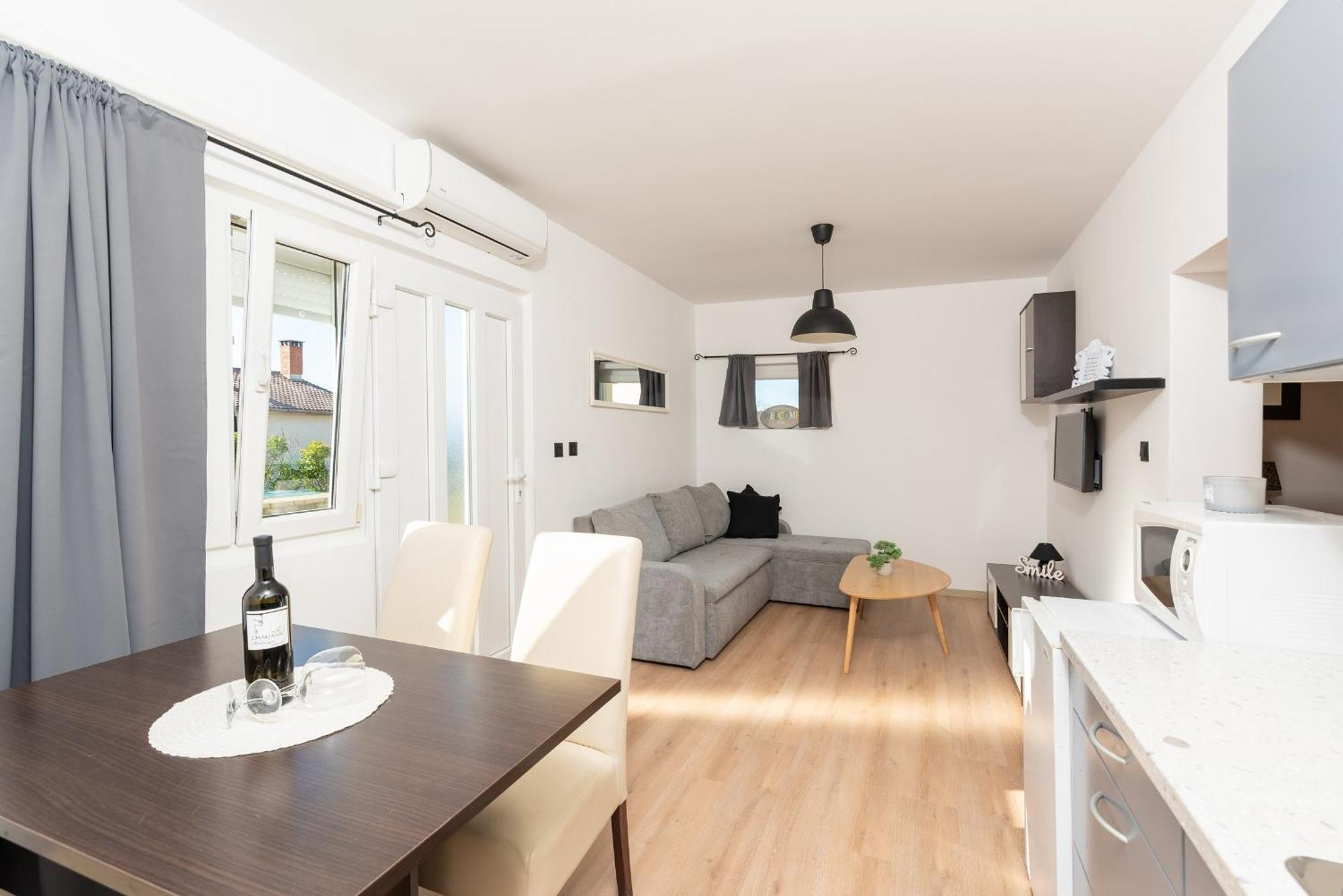 Apartments Dobrec Fuškulin Eksteriør billede